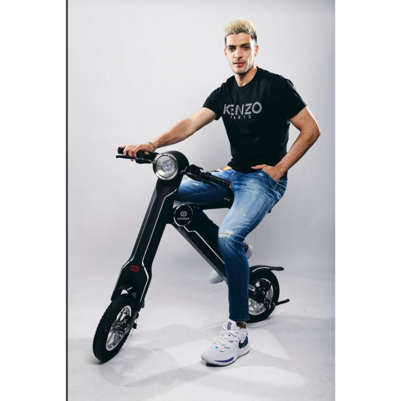 Cruzaa E-Scooter with Built-in Speakers & Bluetooth